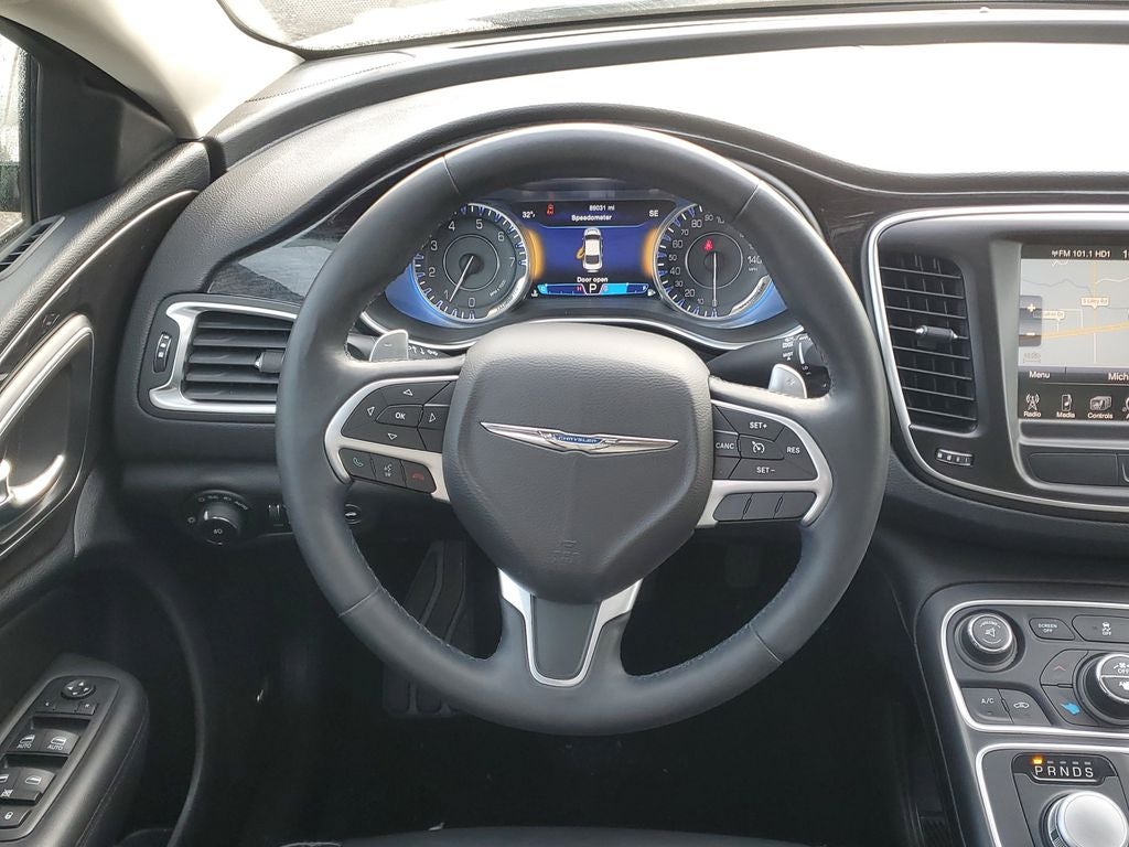 2016 Chrysler 200 C