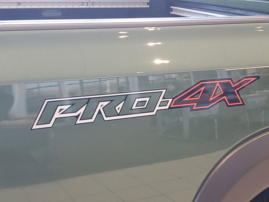 2026 Nissan Frontier PRO-4X w/R Package