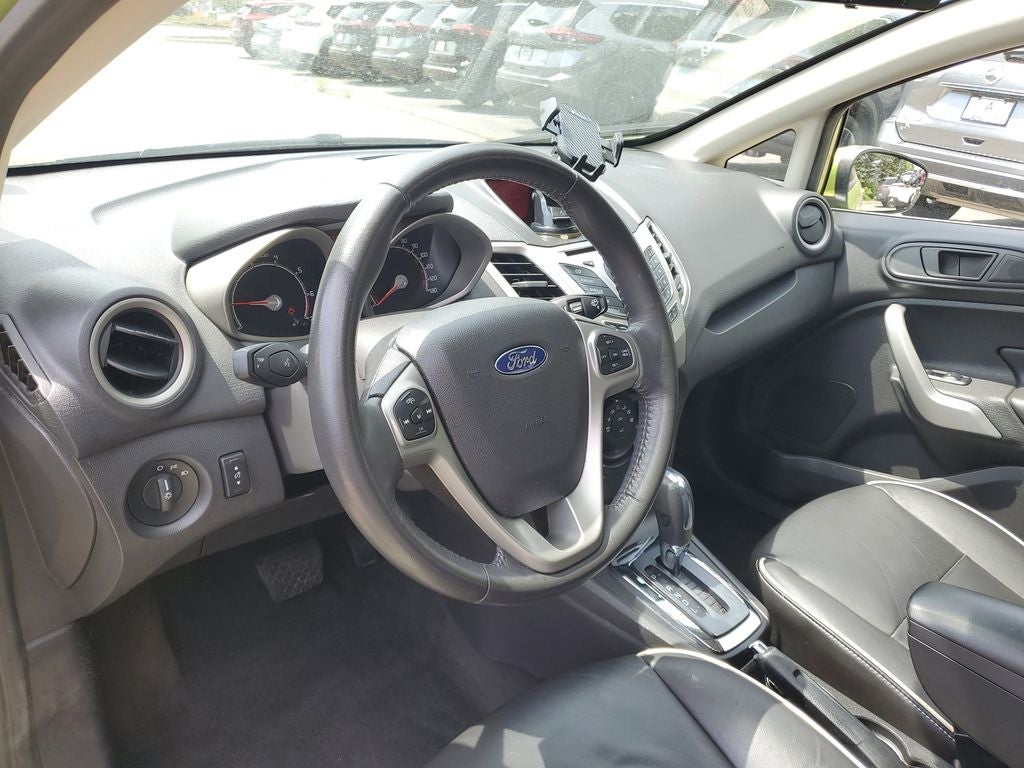 2011 Ford Fiesta SES
