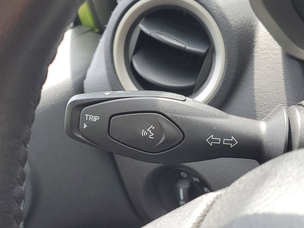 2011 Ford Fiesta SES