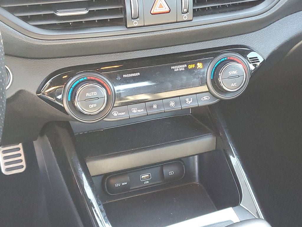 2022 Kia Forte GT-Line