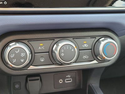 2024 Nissan Versa SV
