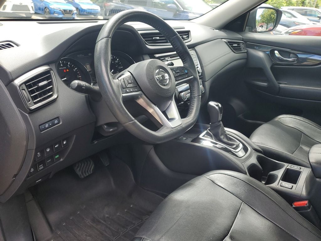 2020 Nissan Rogue SL