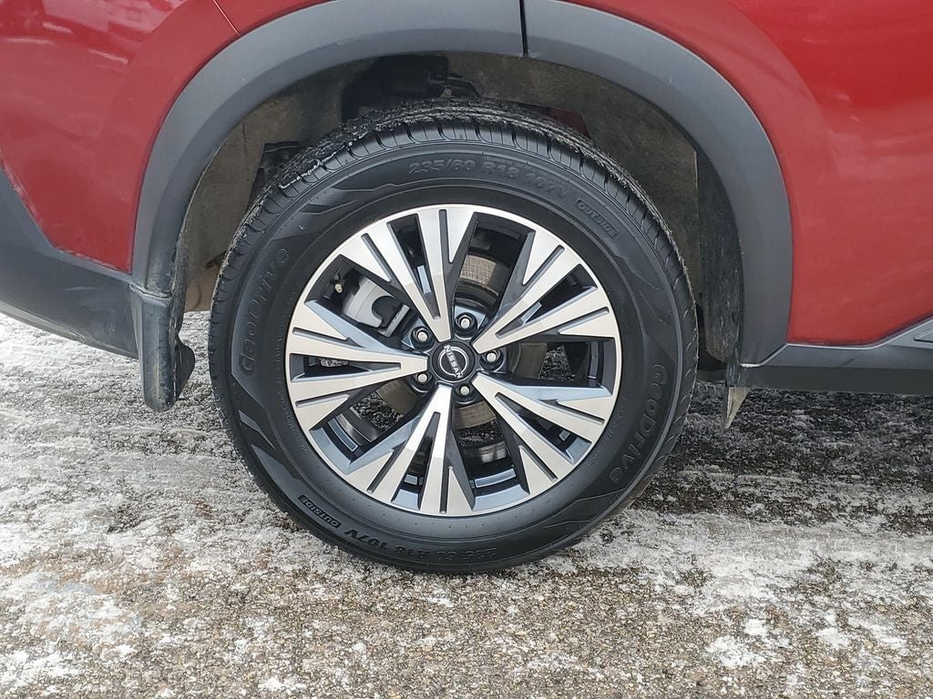 2022 Nissan Rogue SV