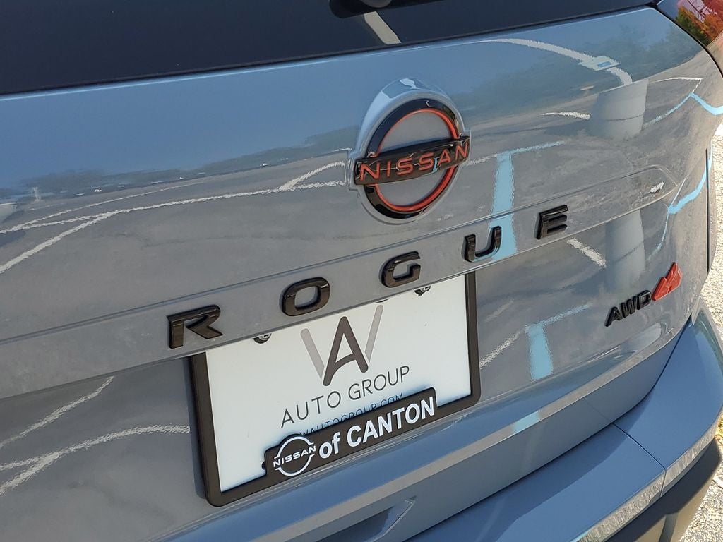 2026 Nissan Rogue Rock Creek