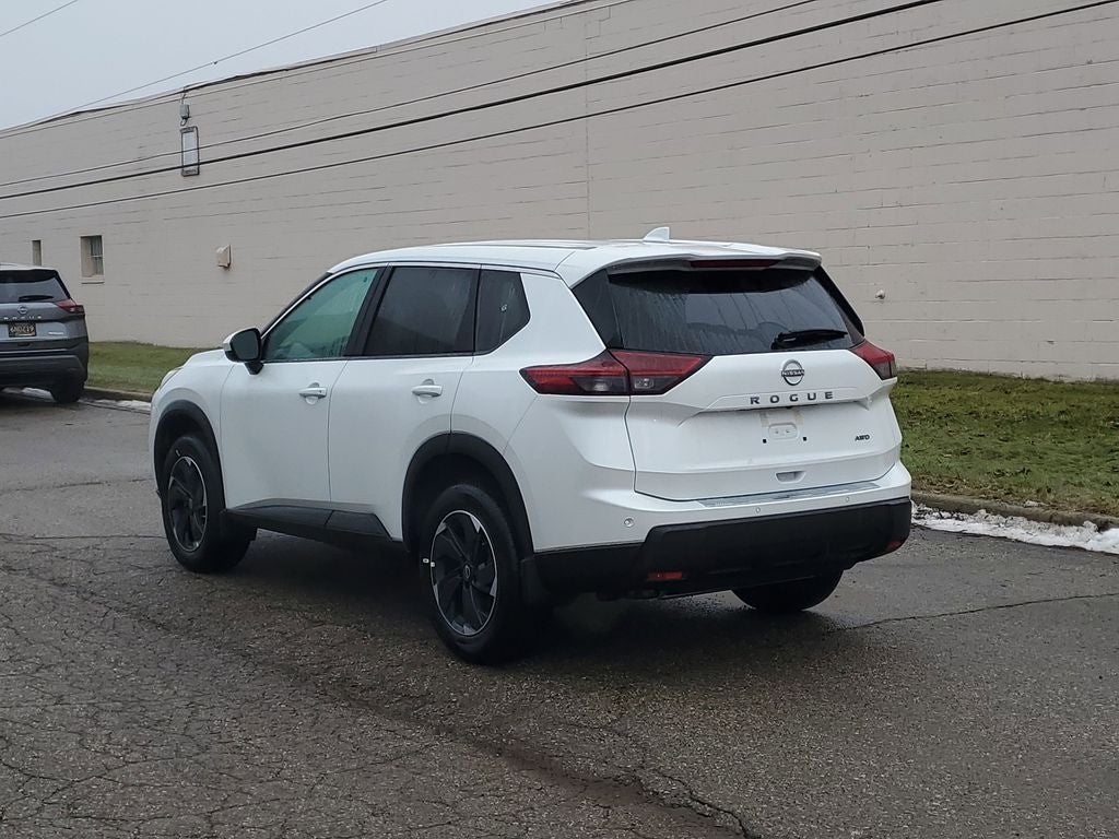 2026 Nissan Rogue SV