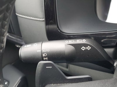 2023 Nissan Pathfinder SV