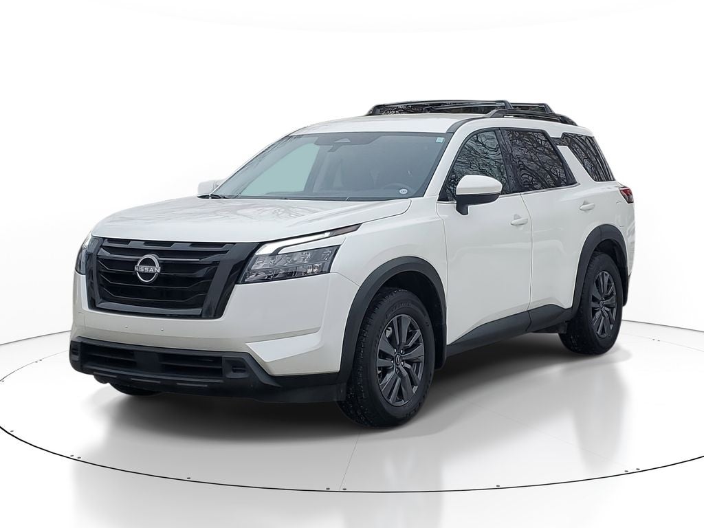 2023 Nissan Pathfinder SV