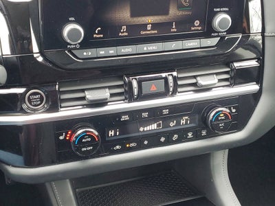 2023 Nissan Pathfinder SV