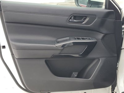 2023 Nissan Pathfinder SV