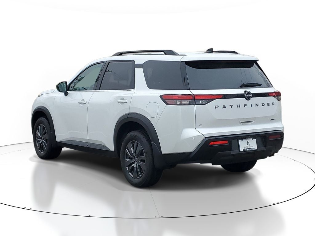 2026 Nissan Pathfinder SV