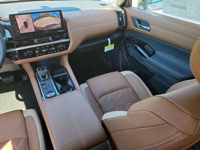 2026 Nissan Pathfinder Platinum