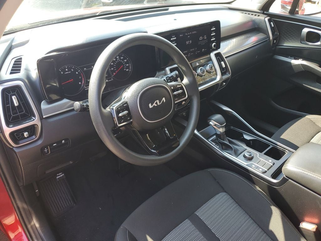 2023 Kia Sorento LX