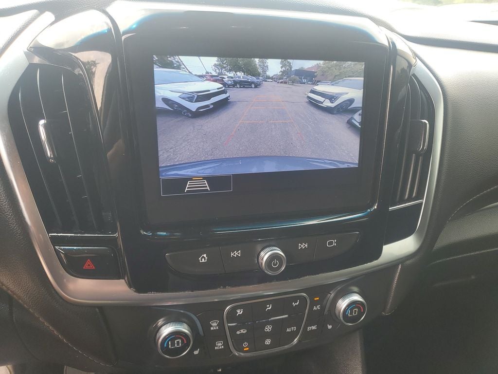2020 Chevrolet Traverse LT Cloth