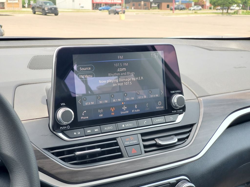 2026 Nissan Altima SV