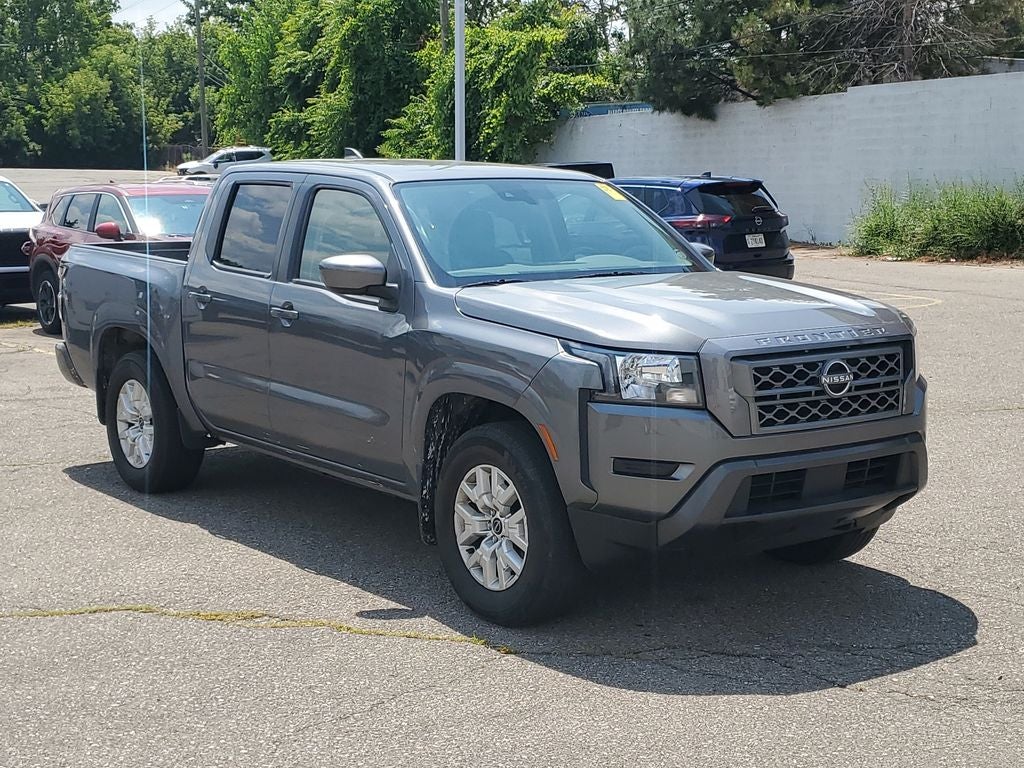 2023 Nissan Frontier SV