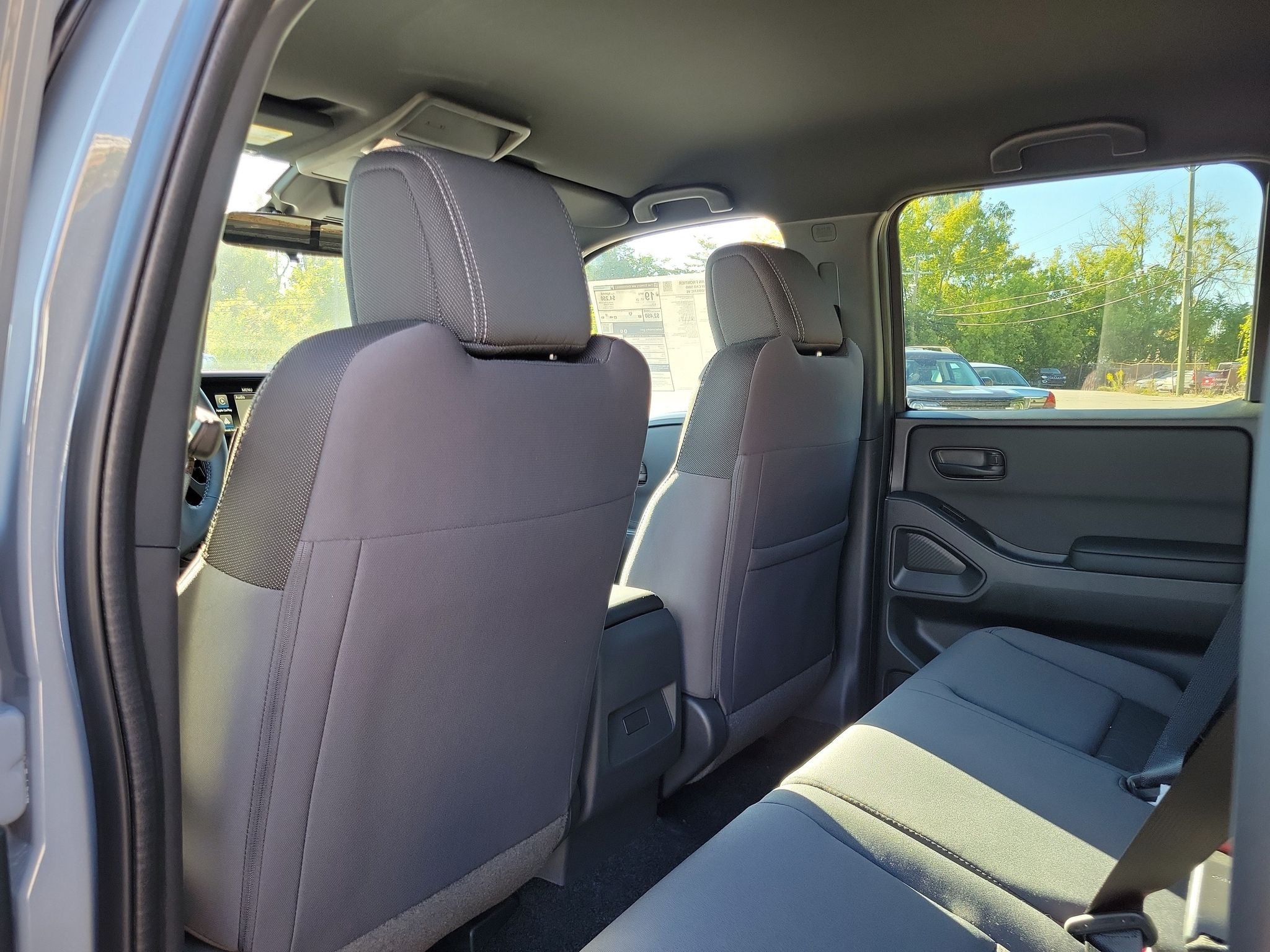 2027 Nissan Frontier SV