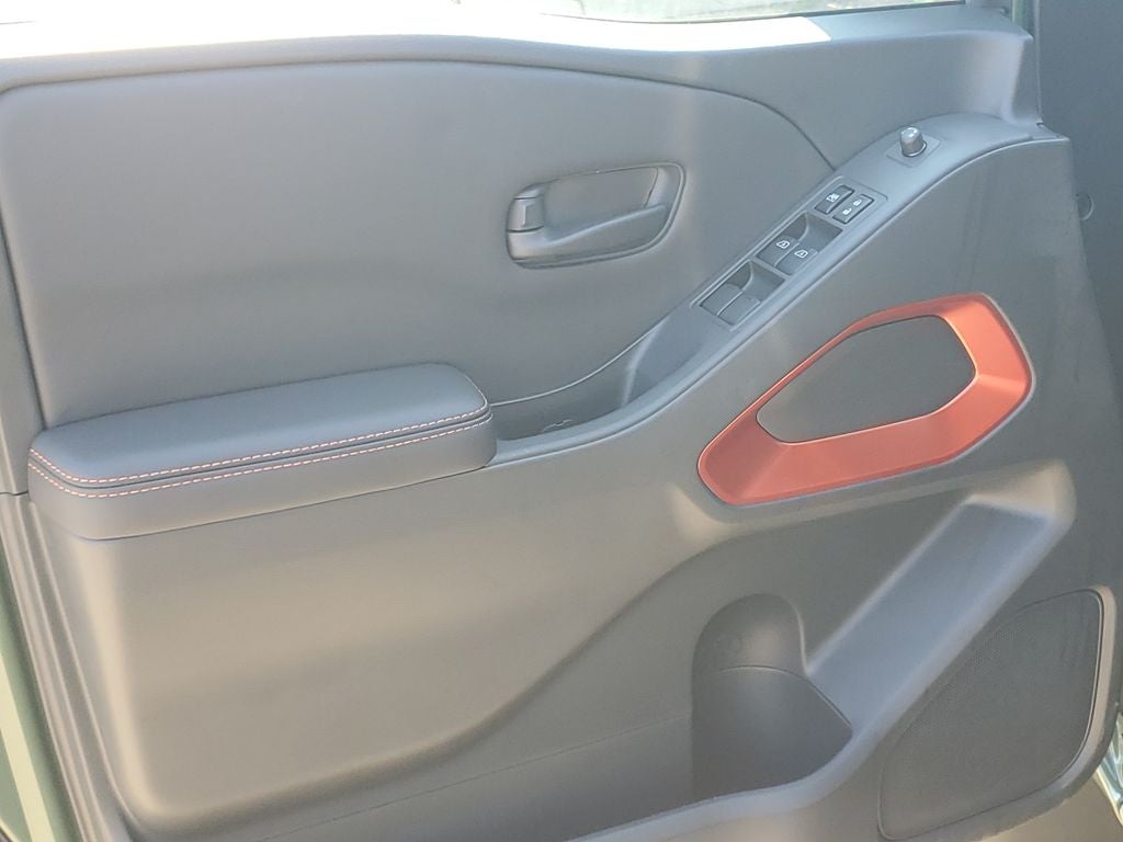 2026 Nissan Frontier PRO-4X w/R Package