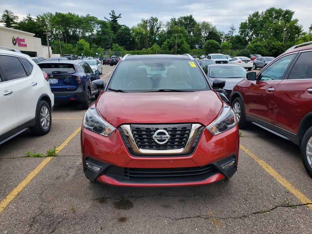 2019 Nissan Kicks SR