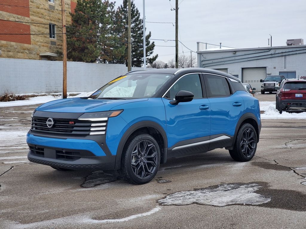 2025 Nissan Kicks SR