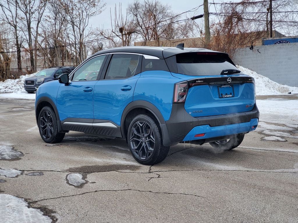 2025 Nissan Kicks SR