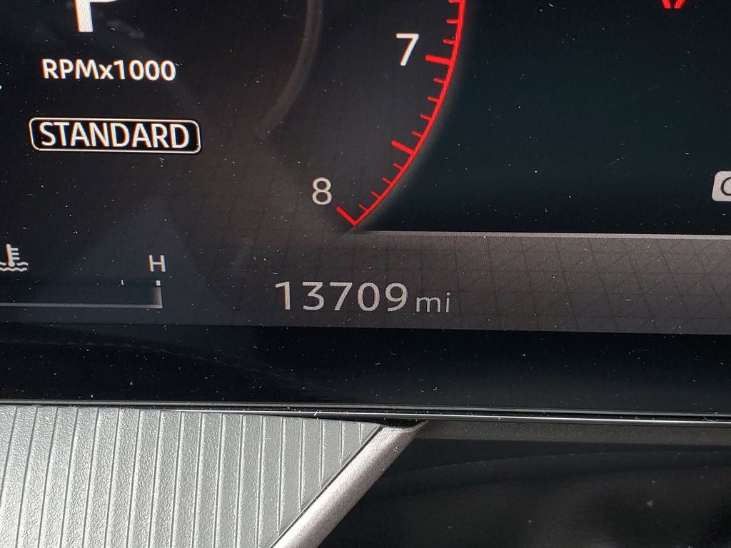 2025 Nissan Murano SV