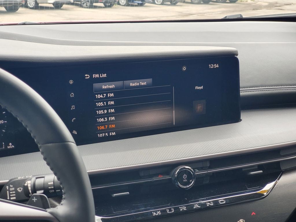 2025 Nissan Murano SV