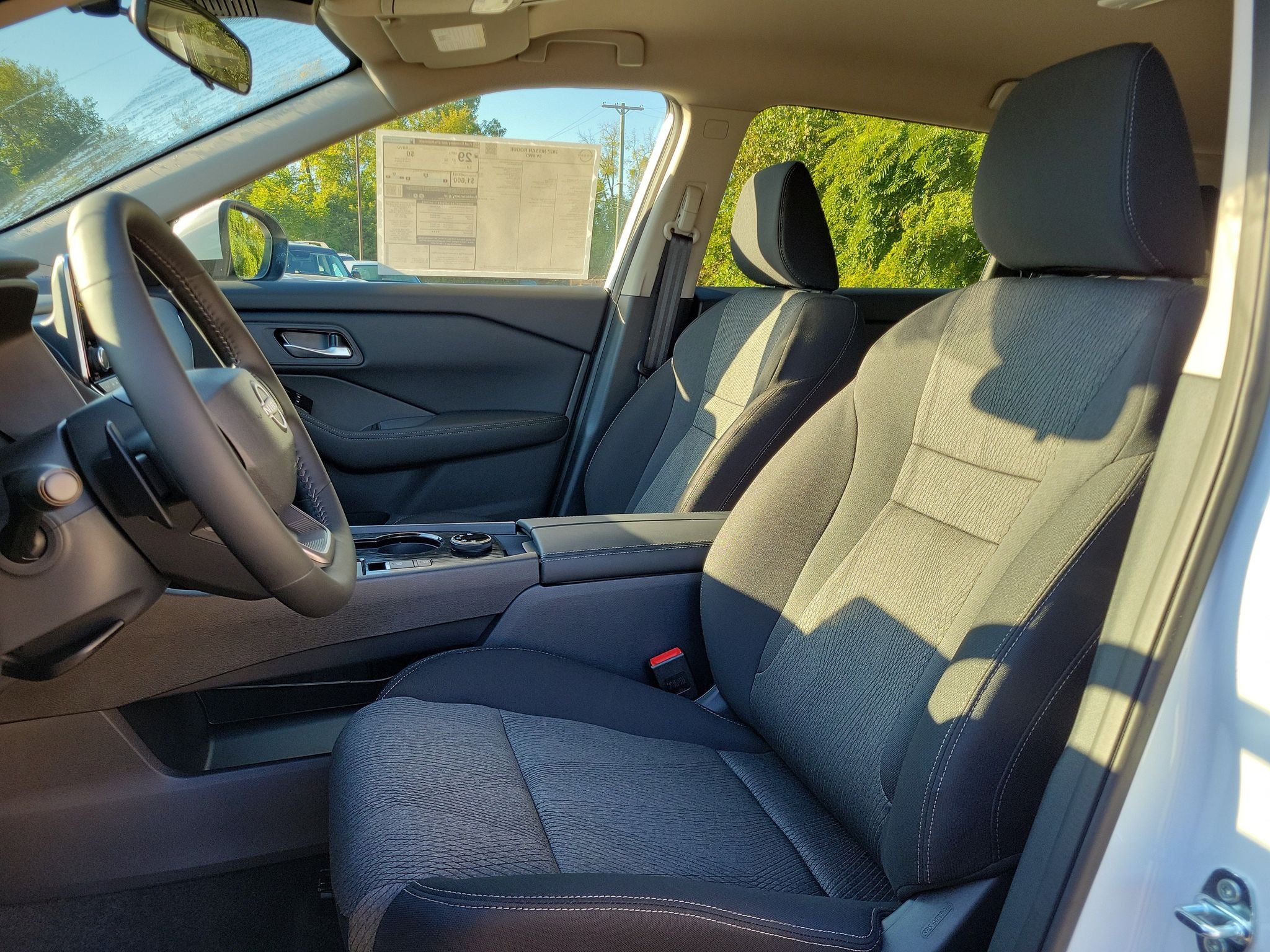 2027 Nissan Rogue SV