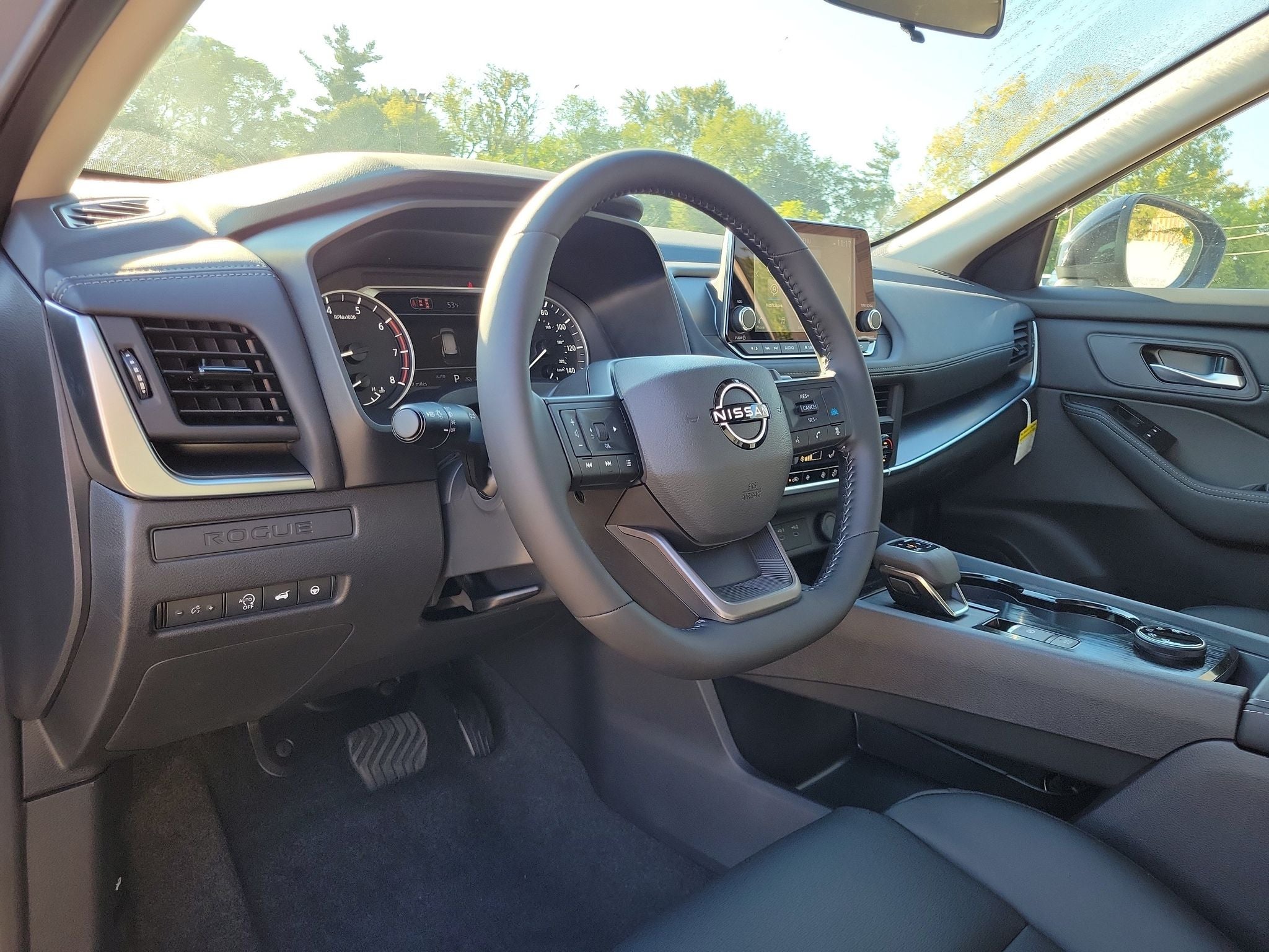2027 Nissan Rogue Dark Armor