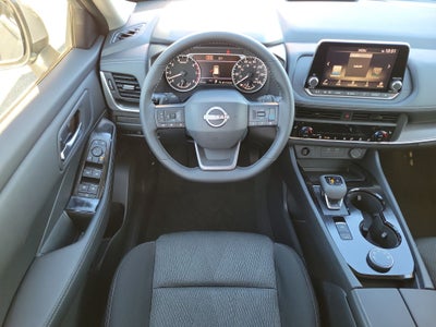 2027 Nissan Rogue SV