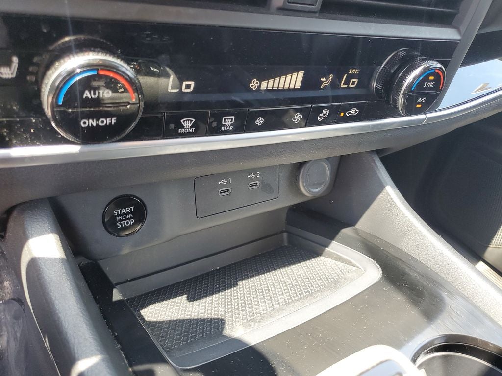 2025 Nissan Rogue Rock Creek