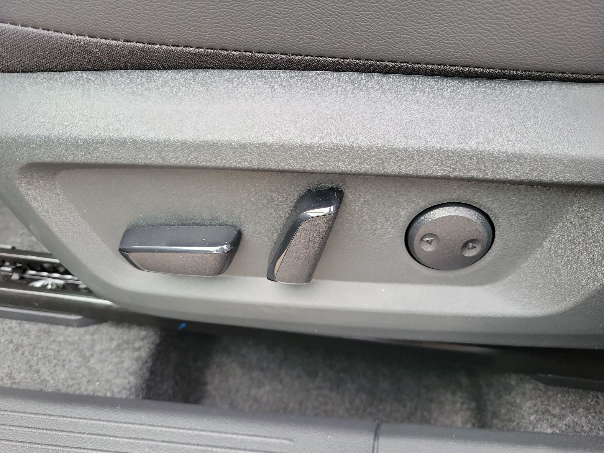 2027 Nissan Rogue Rock Creek