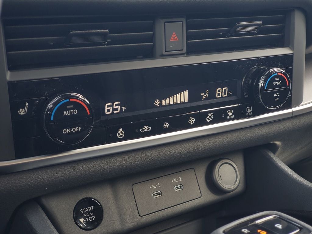 2026 Nissan Rogue Dark Armor