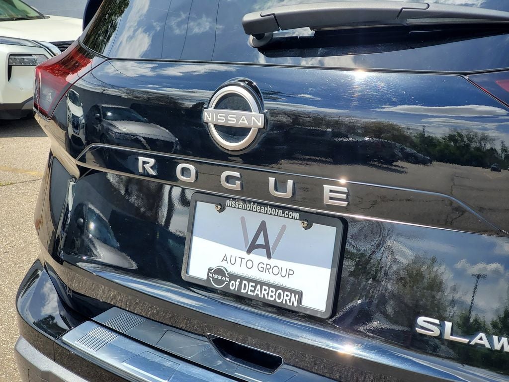 2024 Nissan Rogue SL