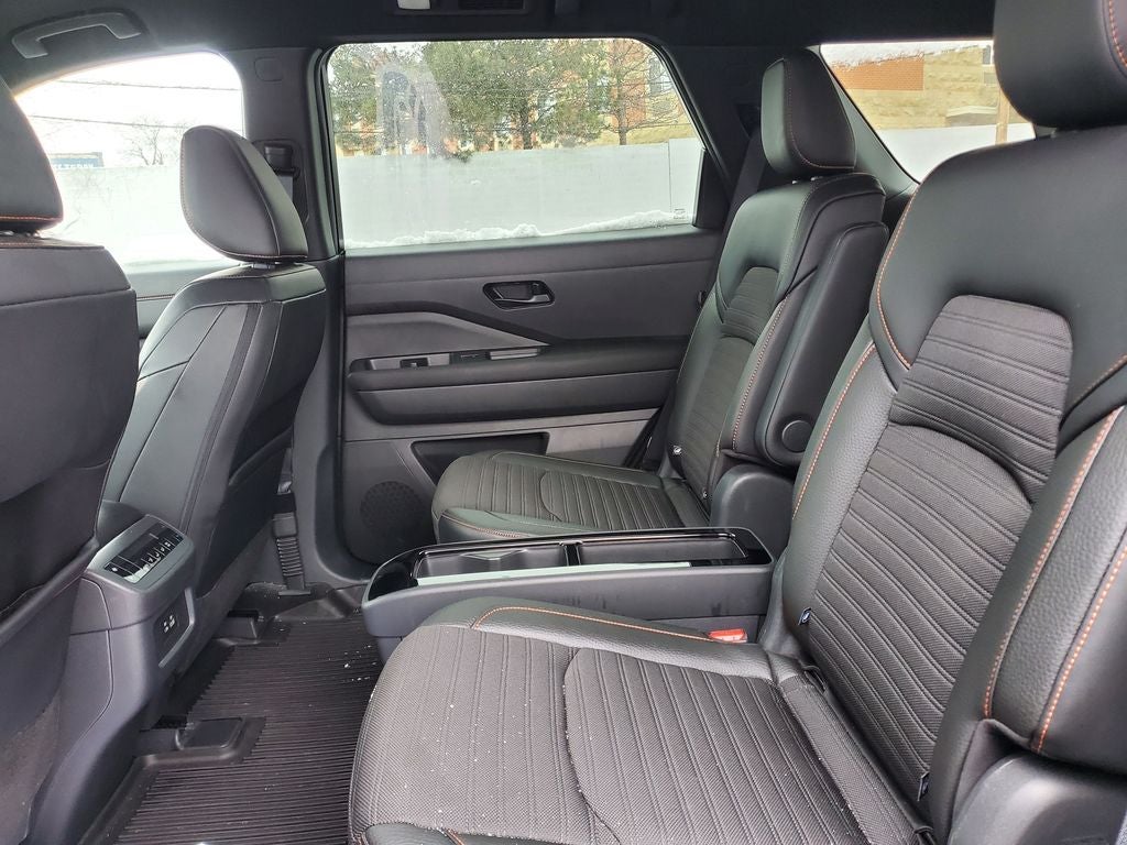 2024 Nissan Pathfinder Rock Creek