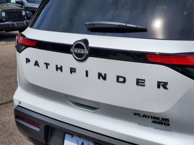 2026 Nissan Pathfinder Platinum