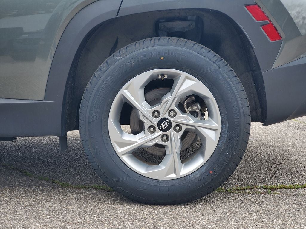 2023 Hyundai Tucson SE