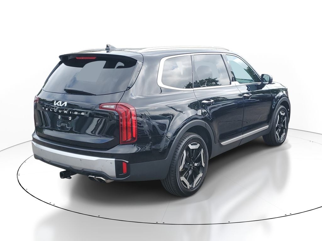 2023 Kia Telluride S