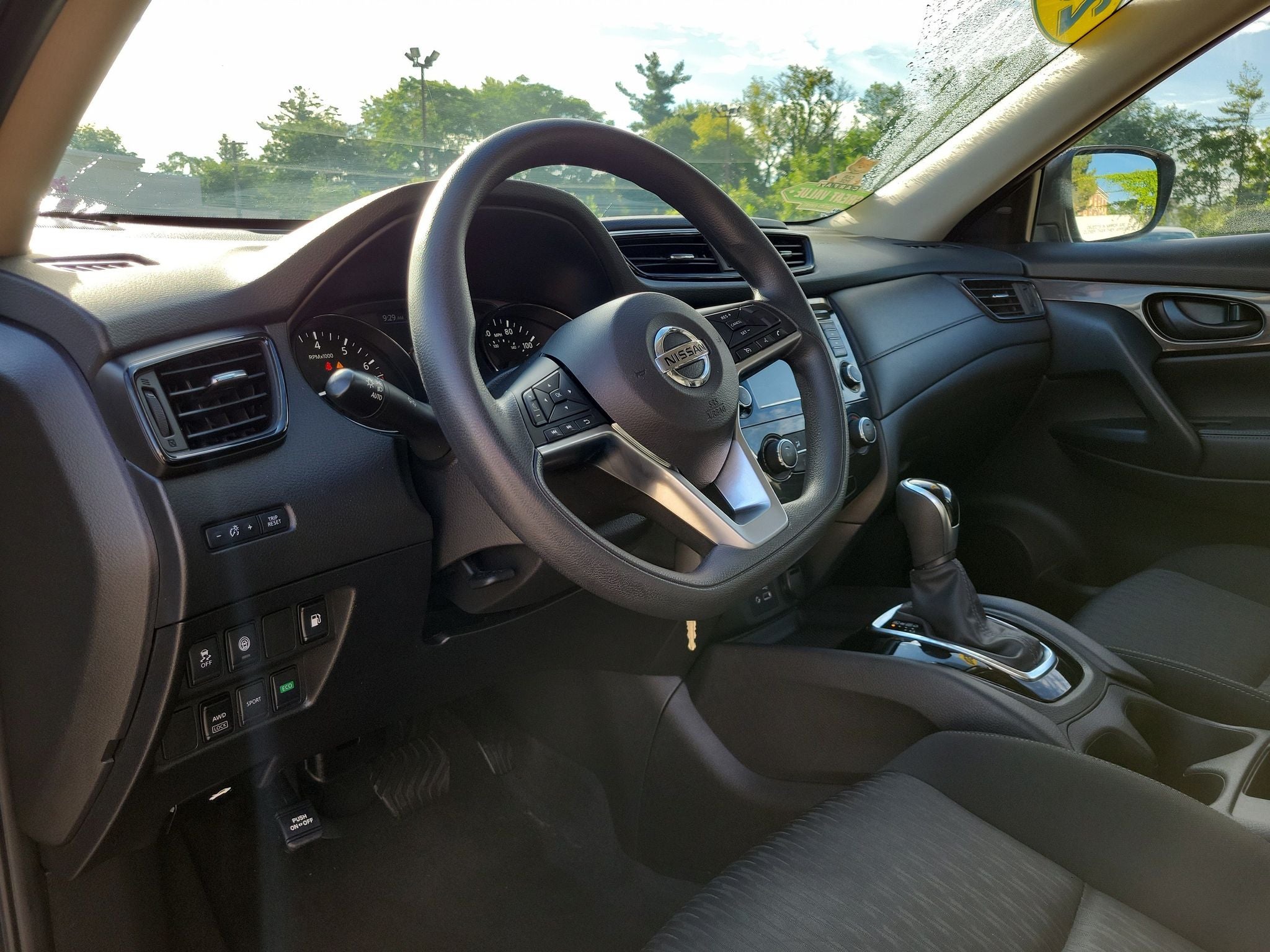 2020 Nissan Rogue S