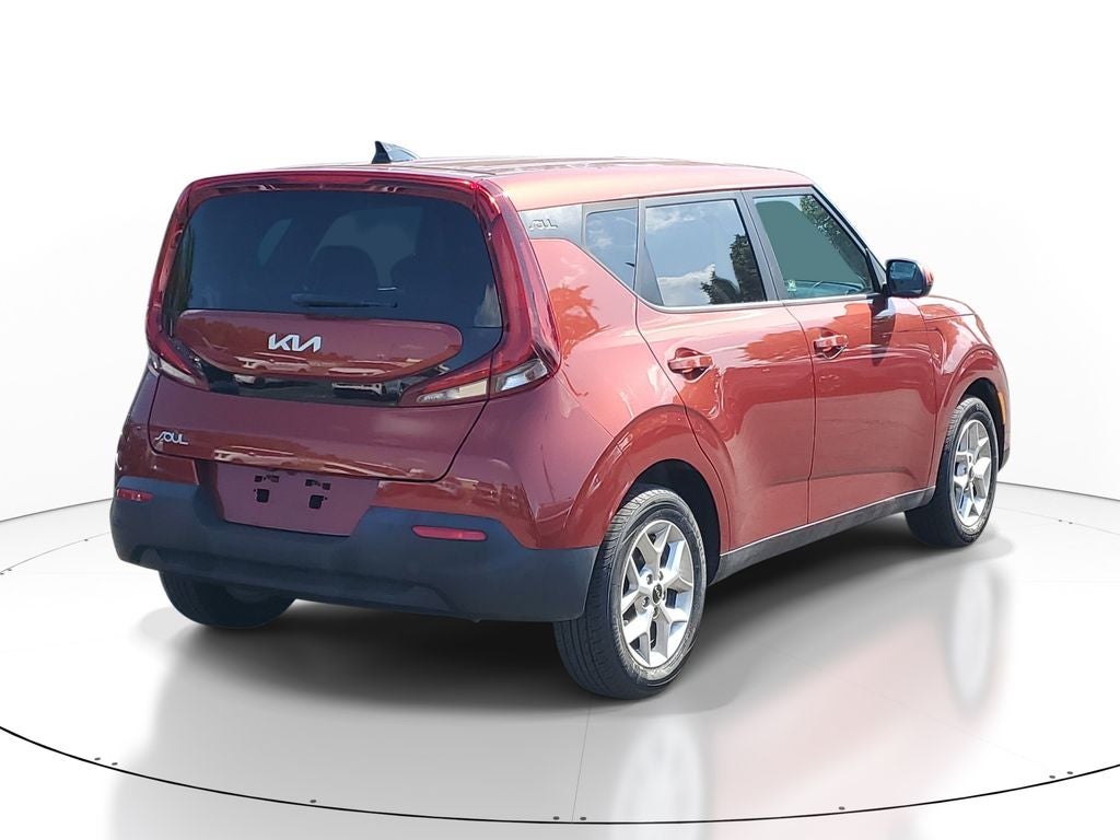 2022 Kia Soul LX