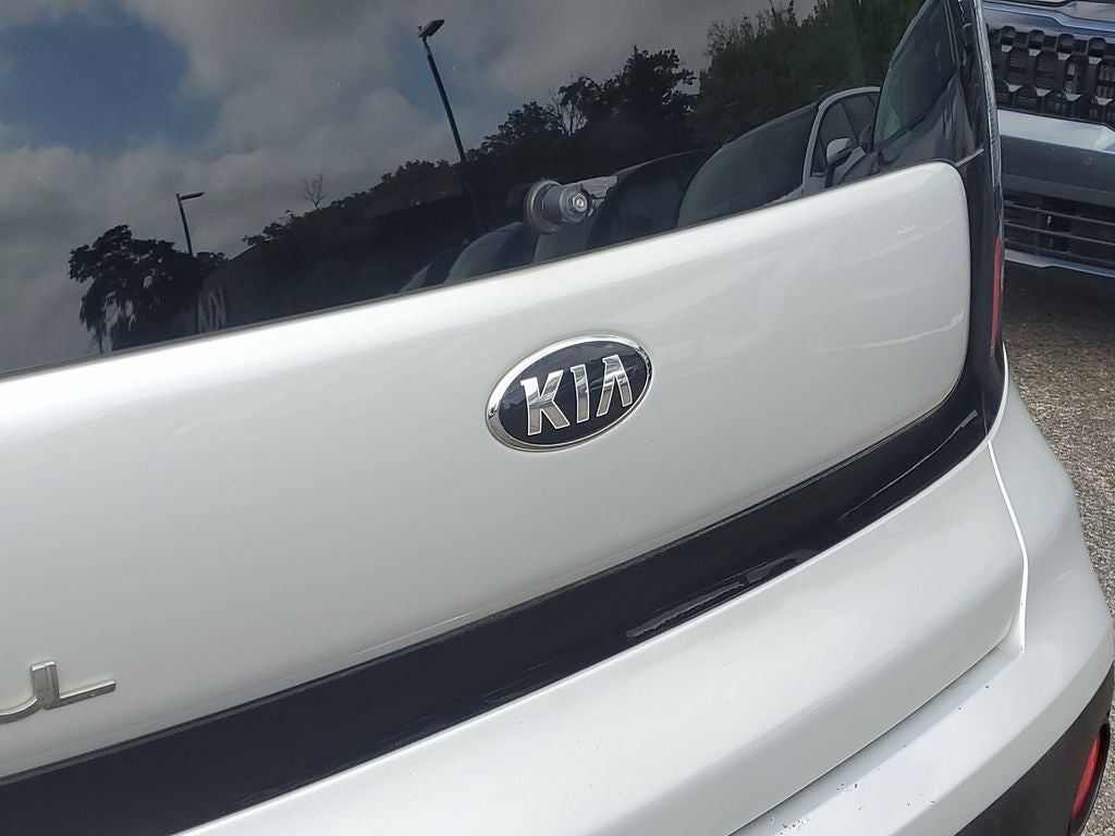 2018 Kia Soul Base