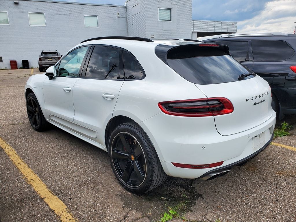 2016 Porsche Macan Turbo