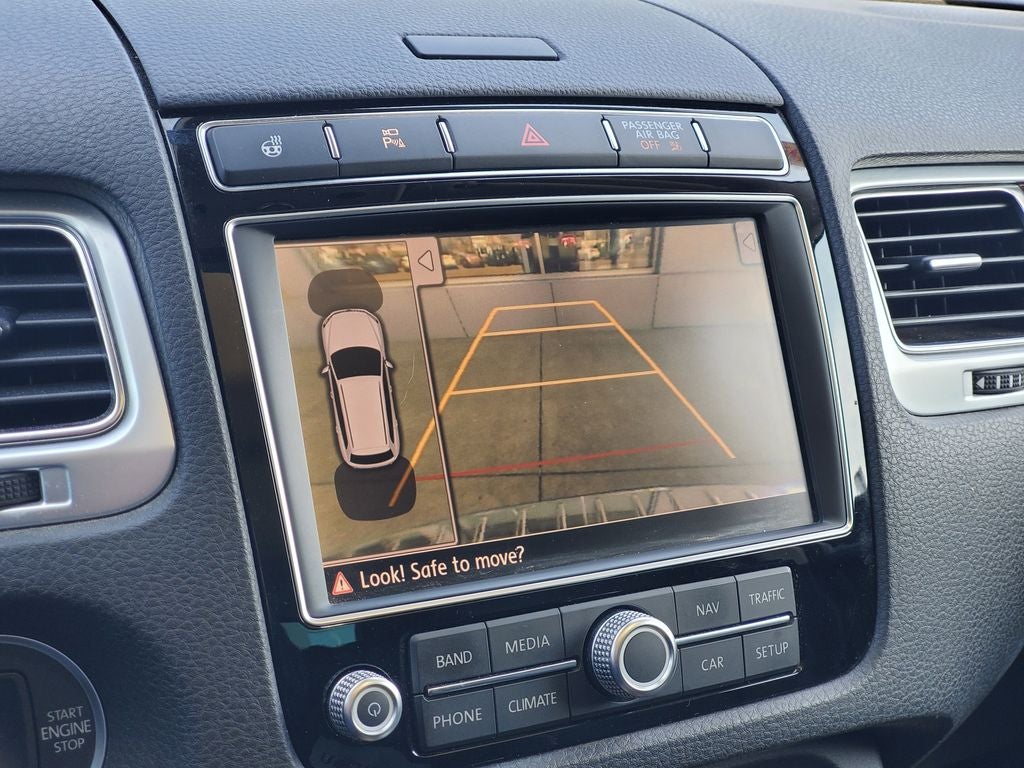 2016 Volkswagen Touareg Lux