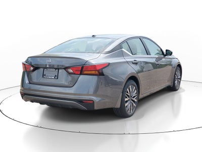 2026 Nissan Altima SV