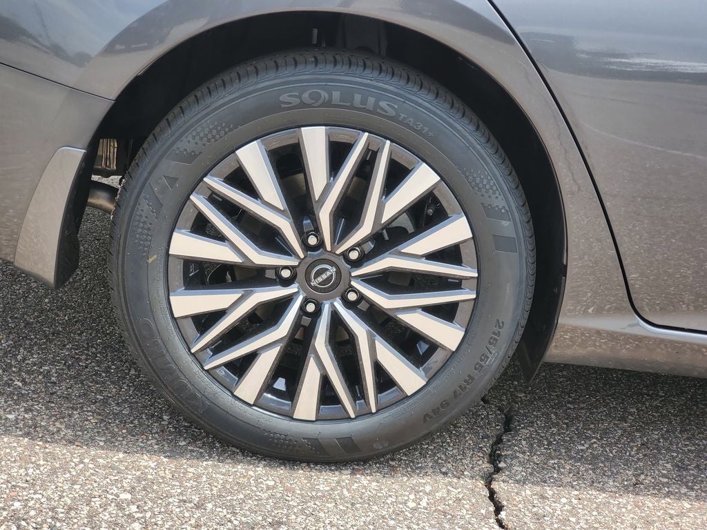 2026 Nissan Altima SV