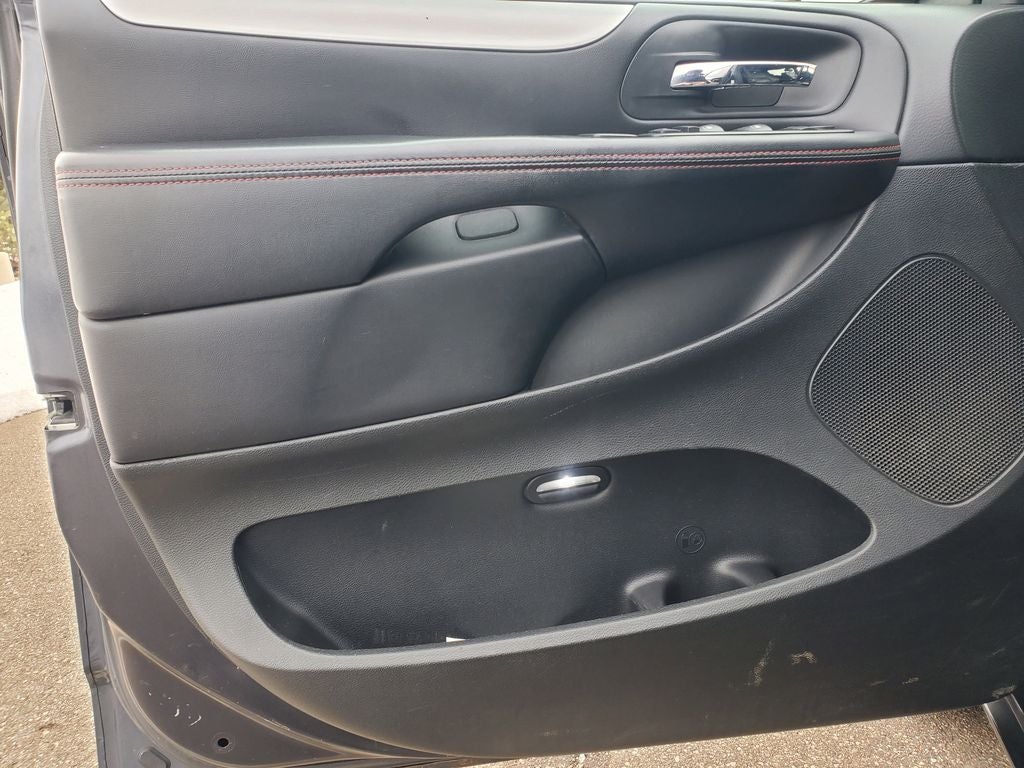 2014 Dodge Grand Caravan R/T