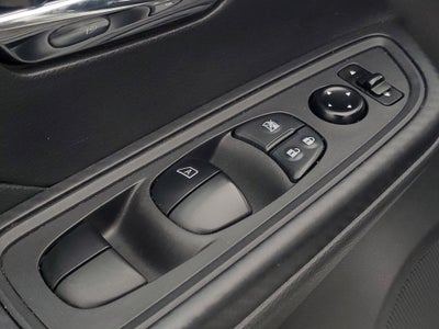 2023 Nissan Versa SV