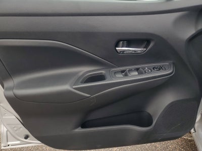 2023 Nissan Versa SV