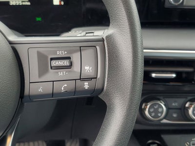 2025 Nissan Kicks S
