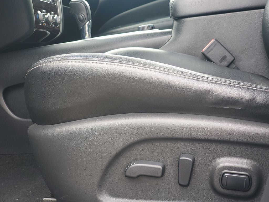 2013 Nissan Pathfinder SL